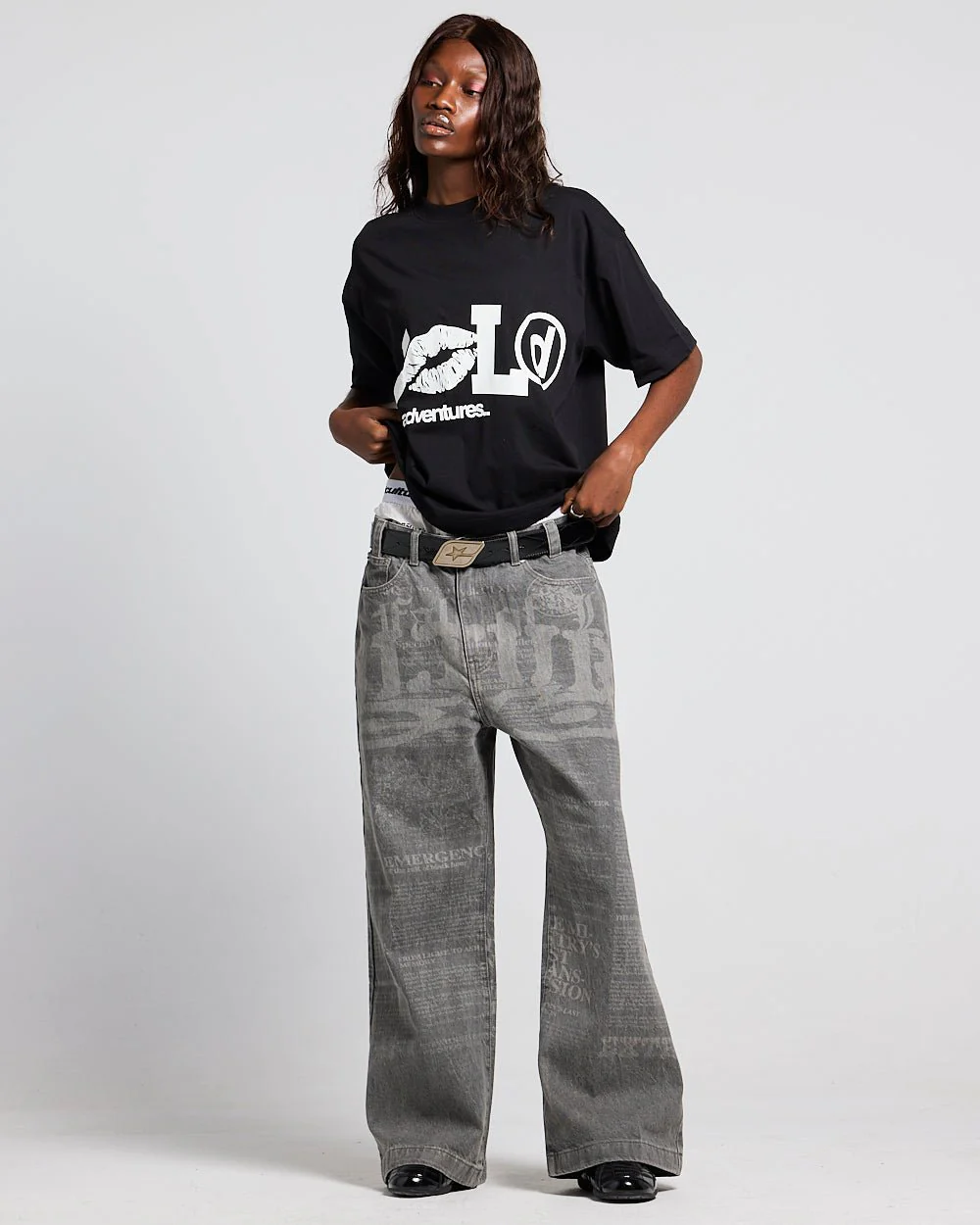 ADVENTURES TEE BLACK & WHITE - Image 5