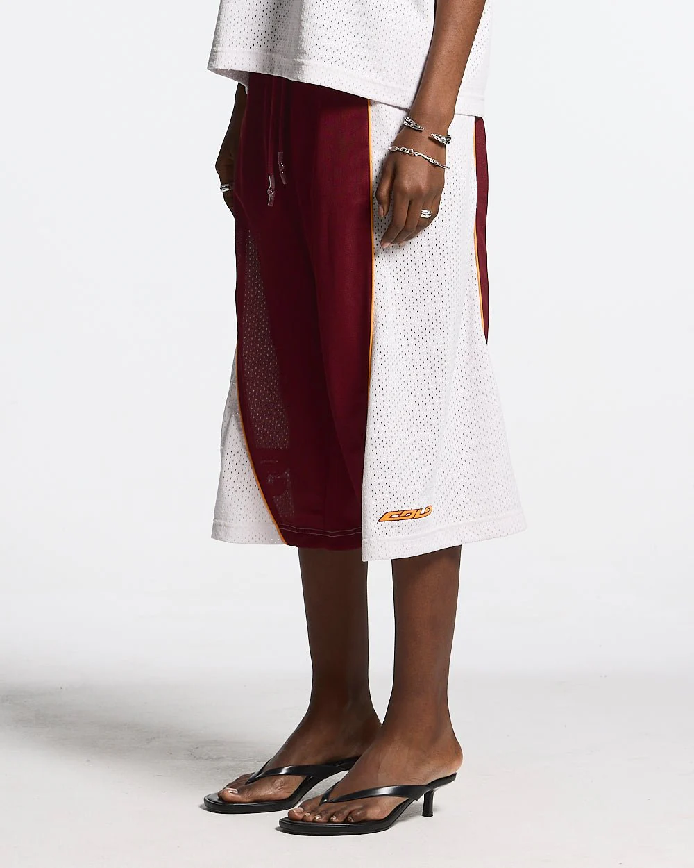 AERO STEED SHORT CREAM/BURGUNDY - Image 4