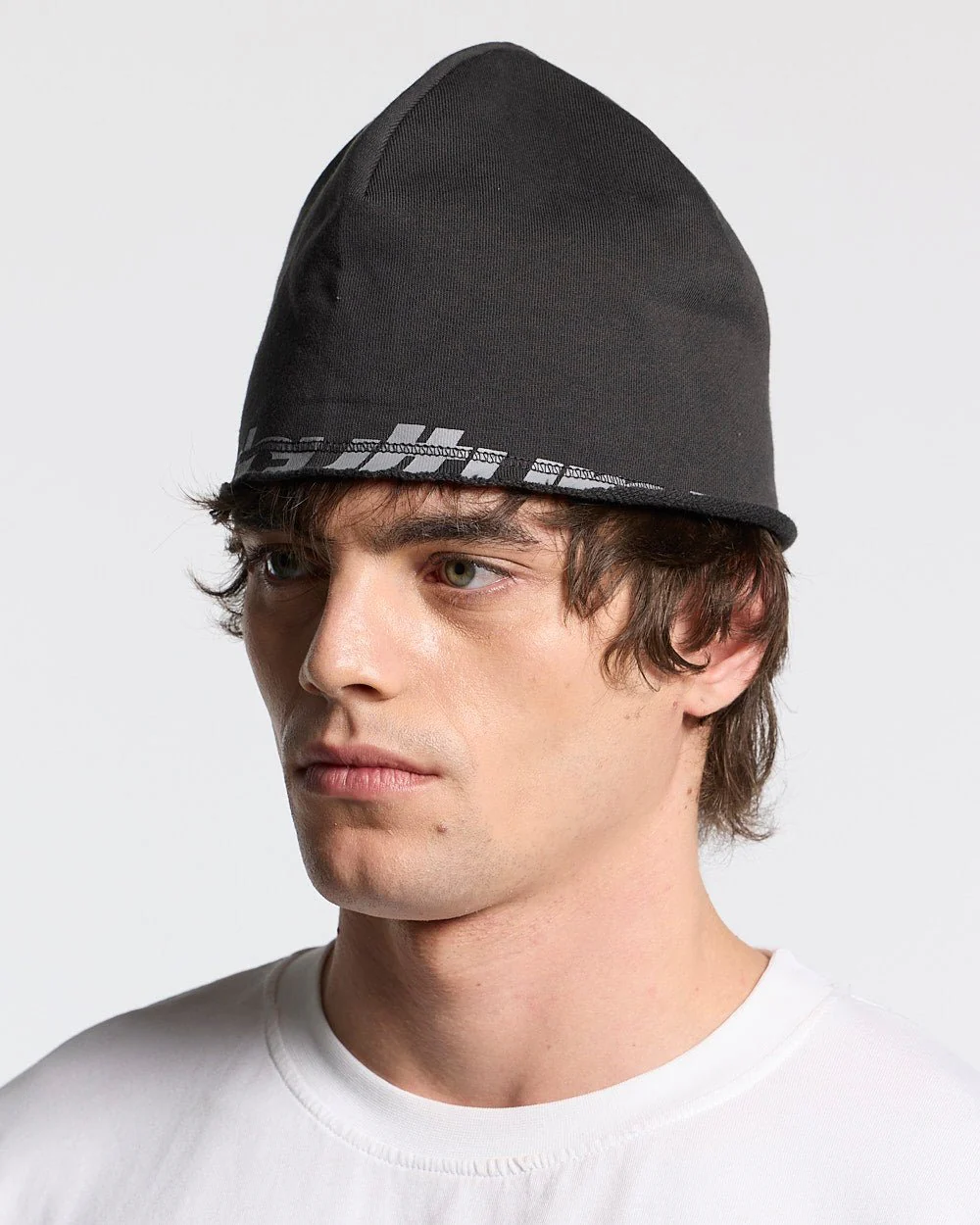 ARMOUR BEANIE BLACK - Image 3