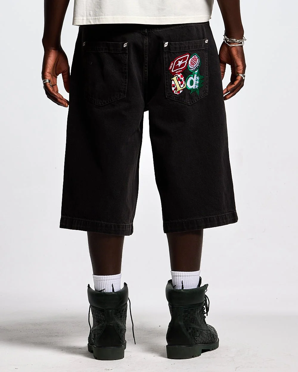 BADGES JORTS BLACK LICORICE - Image 4