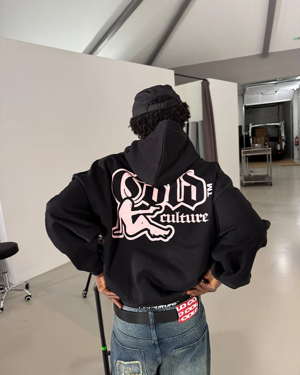 BANG BANG HOODIE BLACK - Image 7
