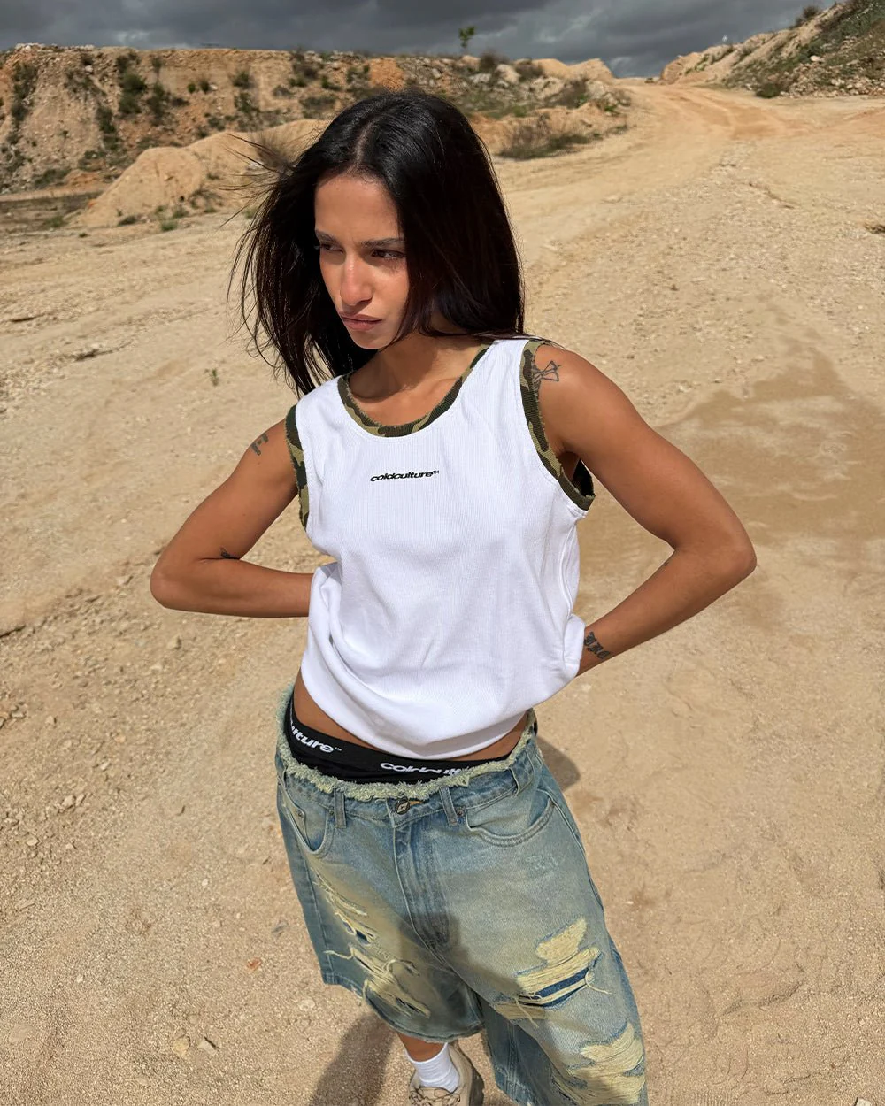 BLACK OPS TANK TOP WHITE - Image 11