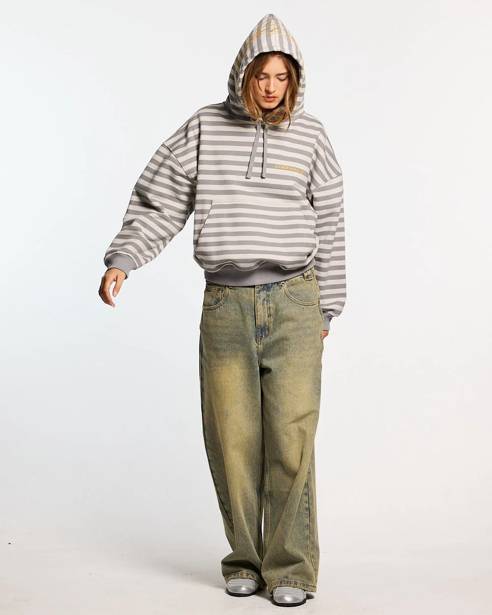 BUMBLE BEE HOODIE DARK GREY - Image 6