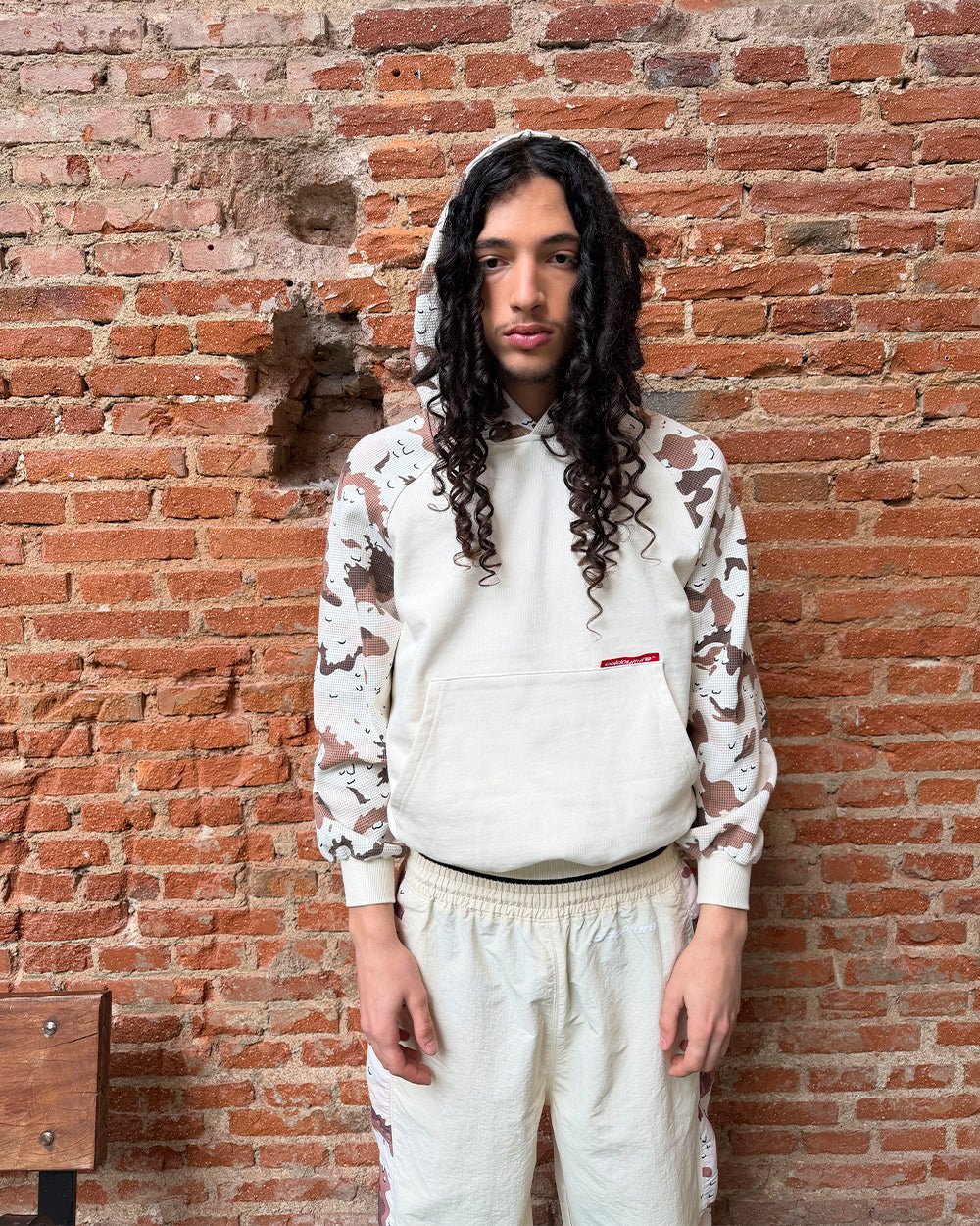 CHIPPED WAFFLE HOODIE BEIGE - Image 8