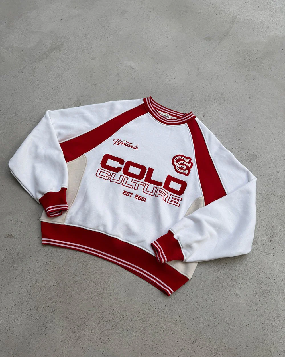 COWBOY VARSITY CREWNECK FIERY RED - Image 8