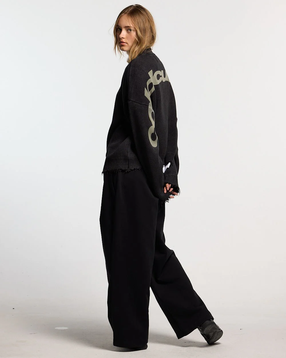 COZY CURVED KNITWEAR BLACK - Image 5