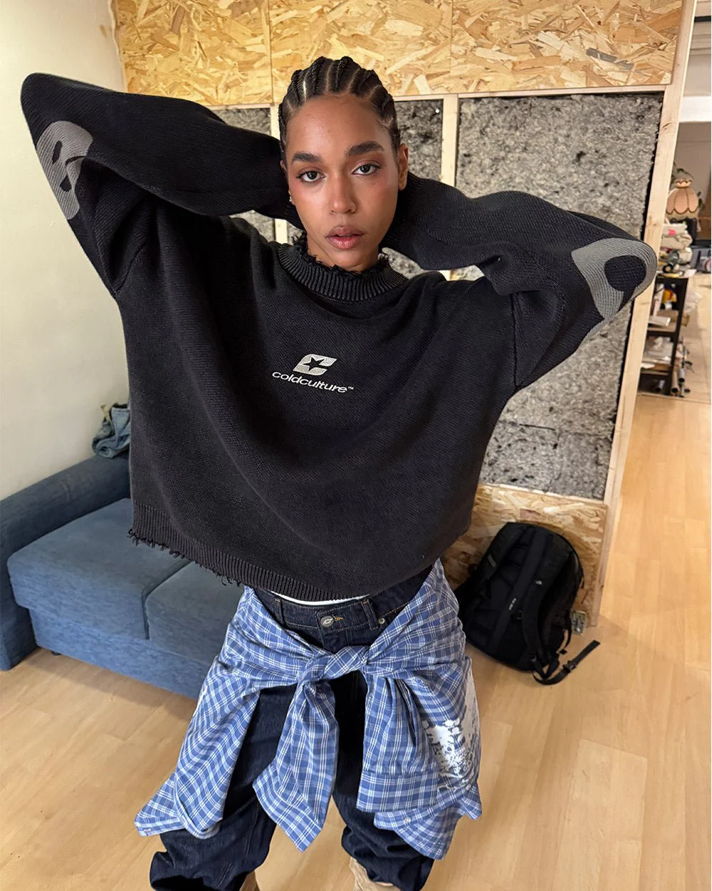 COZY CURVED KNITWEAR BLACK - Image 8