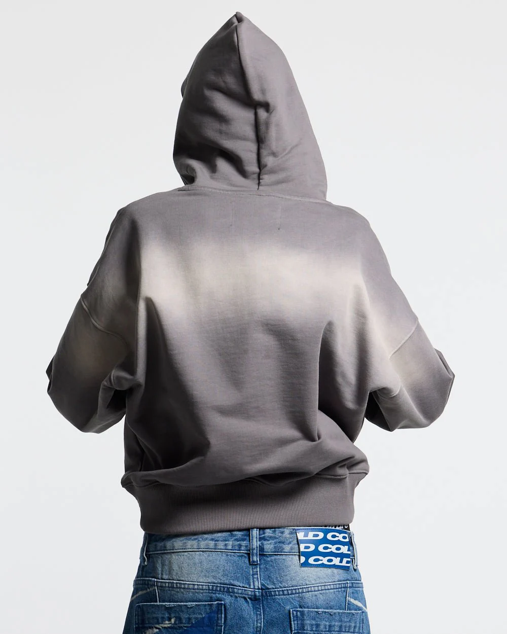 CROSSED SCRIPT HOODIE GREY - Image 6