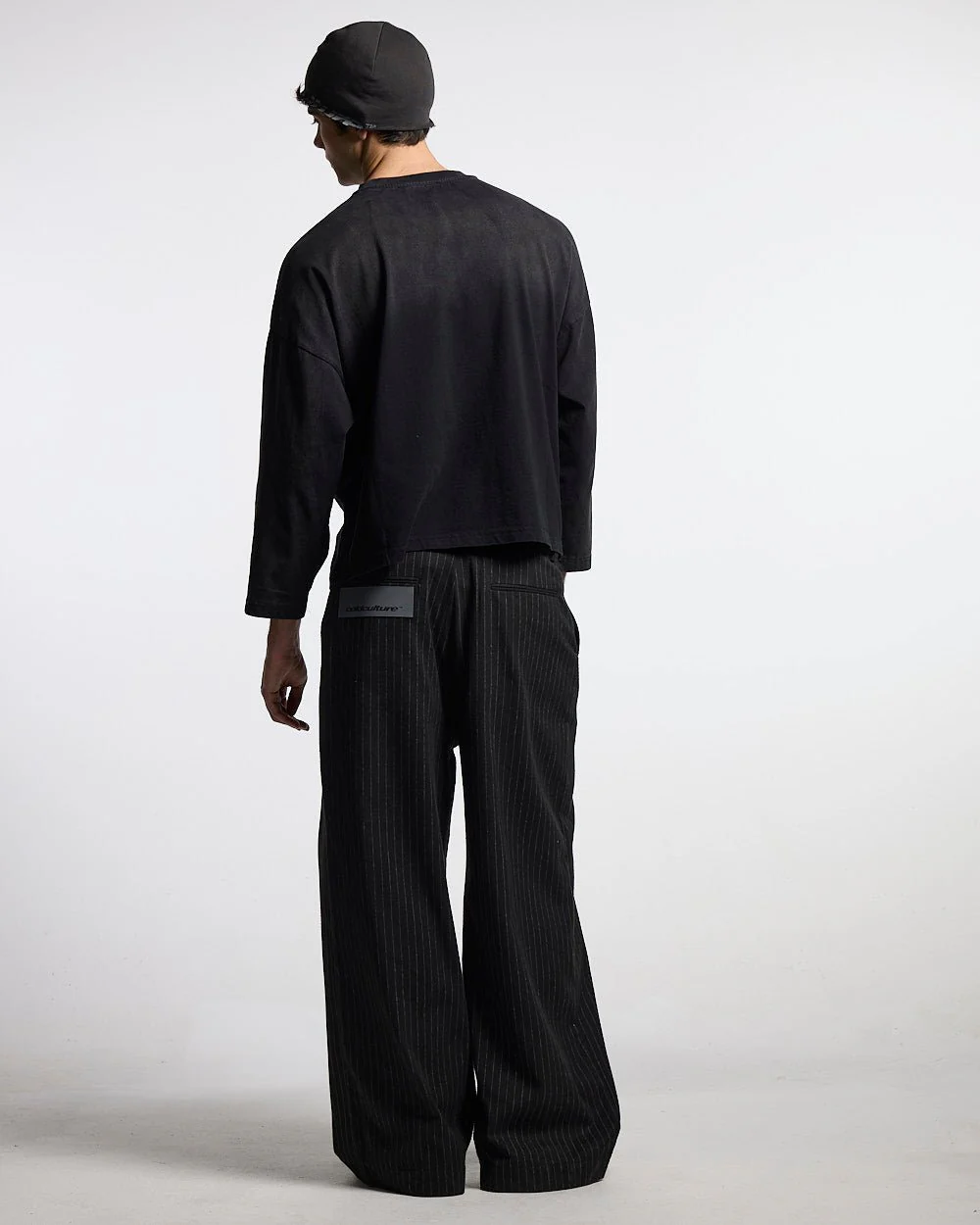 CROSSED SCRIPT LONGSLEEVE 2.0 BLACK - Image 4