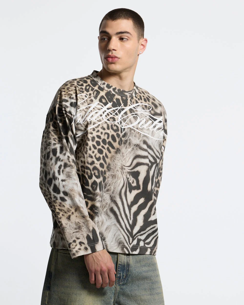 CROSSED SCRIPT LONGSLEEVE LEOPARD - Image 2