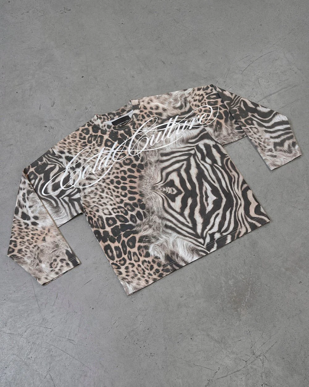 CROSSED SCRIPT LONGSLEEVE LEOPARD - Image 7