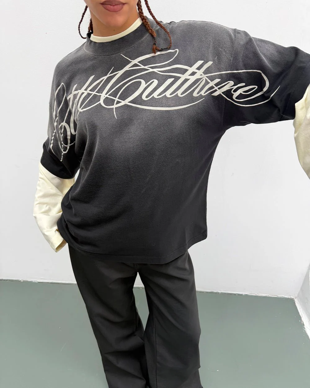 CROSSED SCRIPT TEE BLACK - Image 5