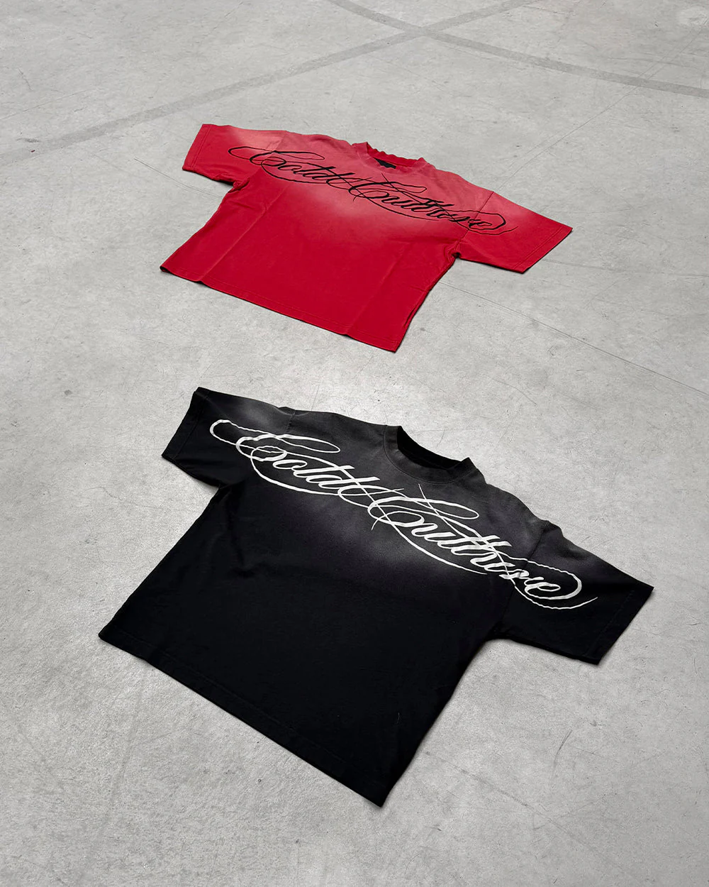 CROSSED SCRIPT TEE RED - Image 7