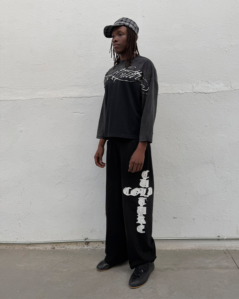 CROSSED SWEATPANTS BLACK - Image 8