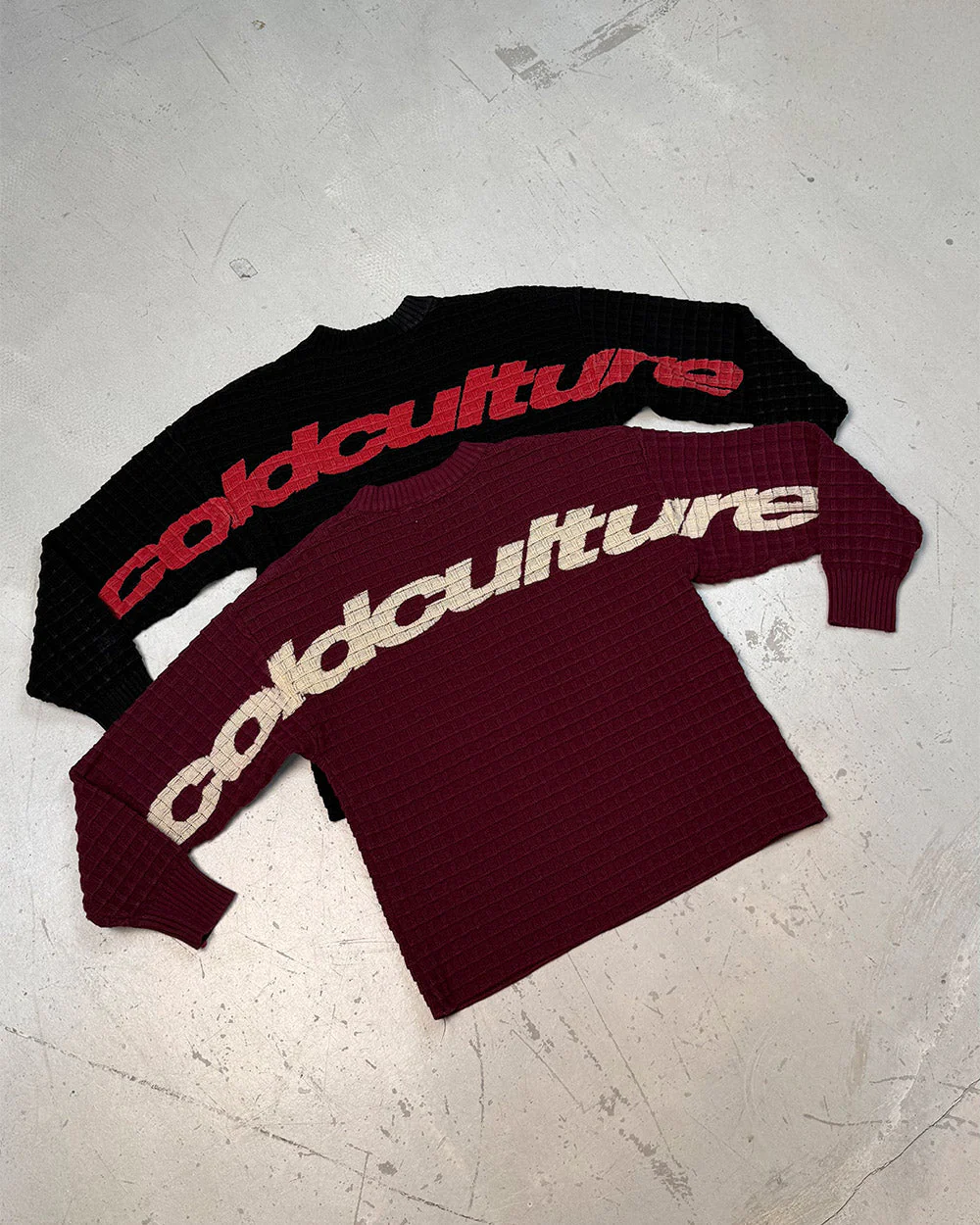 CRUNCHY WAFFLE KNIT BURGUNDY - Image 11