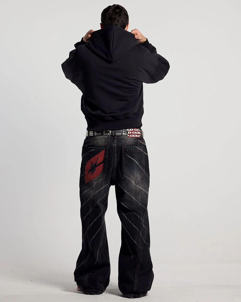 CURVED FRONT HOODIE BLACK - Image 4