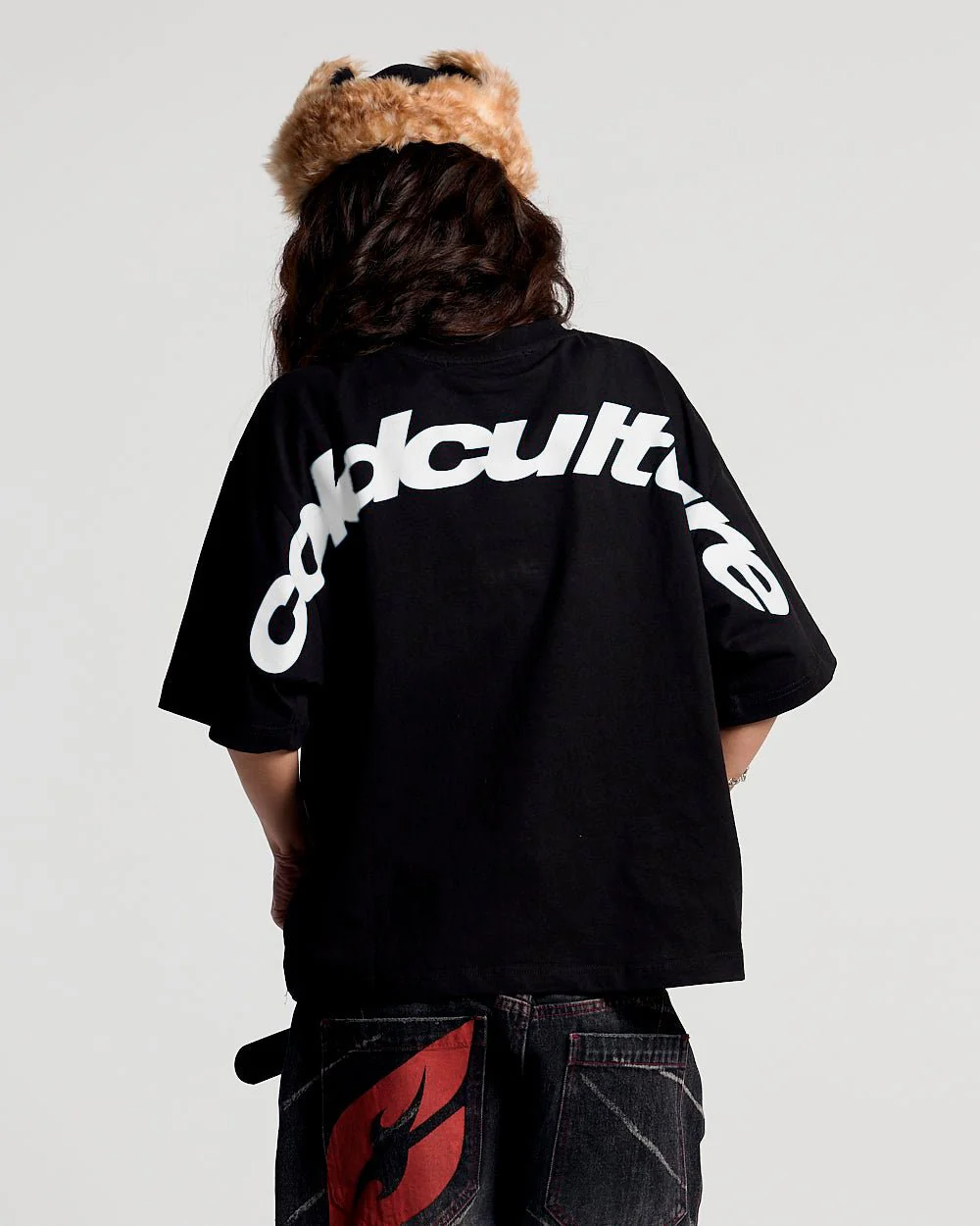 CURVED TEE BLACK & WHITE - Image 5