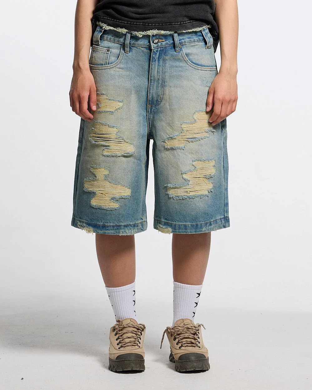DISRUPT SHORTS LIGHT BLUE - Image 9
