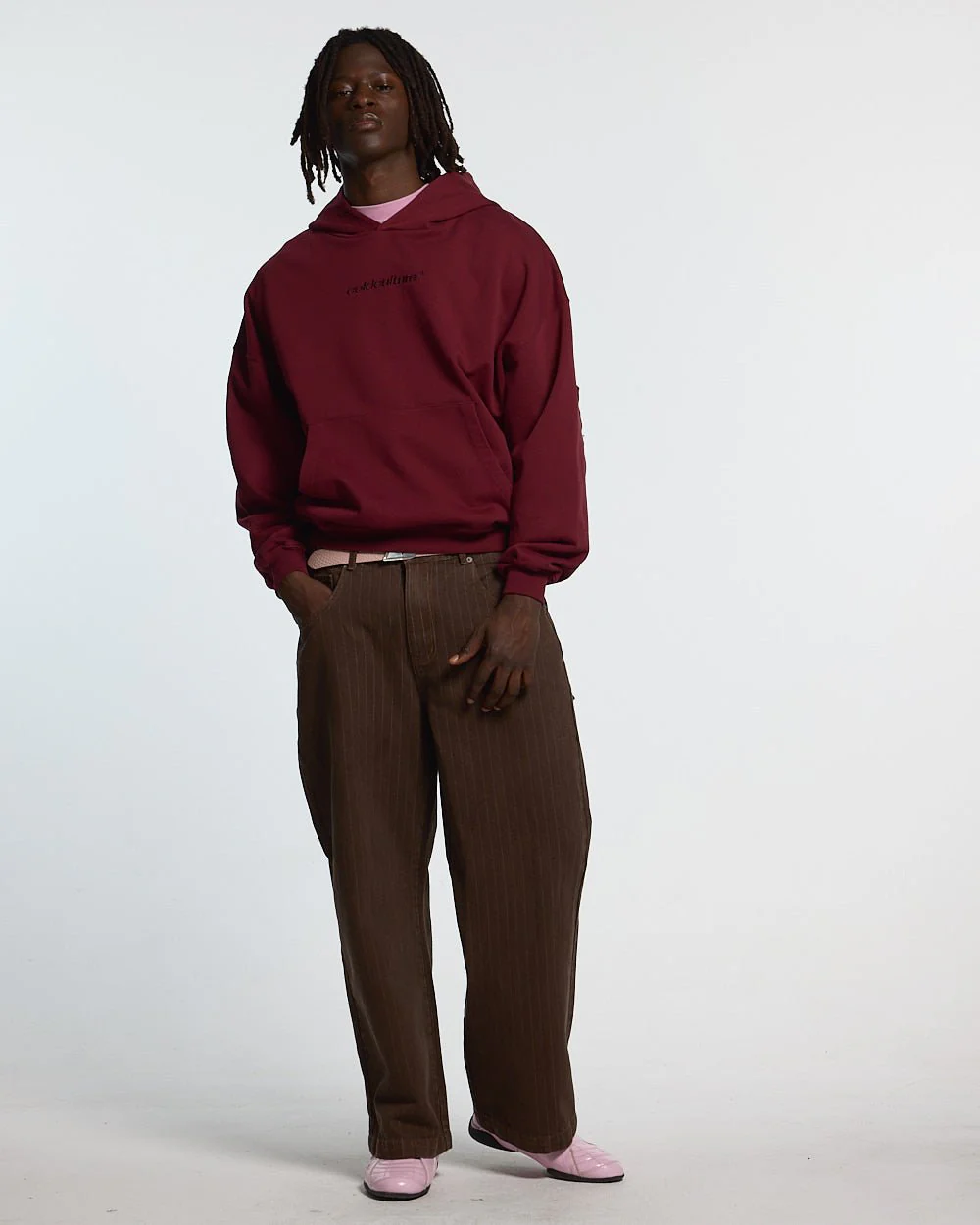 DISTRESS CURVED HOODIE BURGUNDY - Image 4