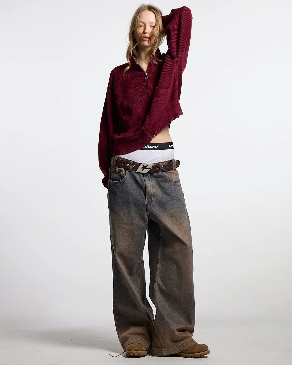DISTRESS CURVED ZIP KNIT BURGUNDY - Image 5