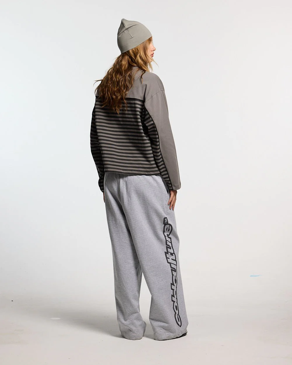 DOUBLE SIDED LONGSLEEVE DARK GREY - Image 6