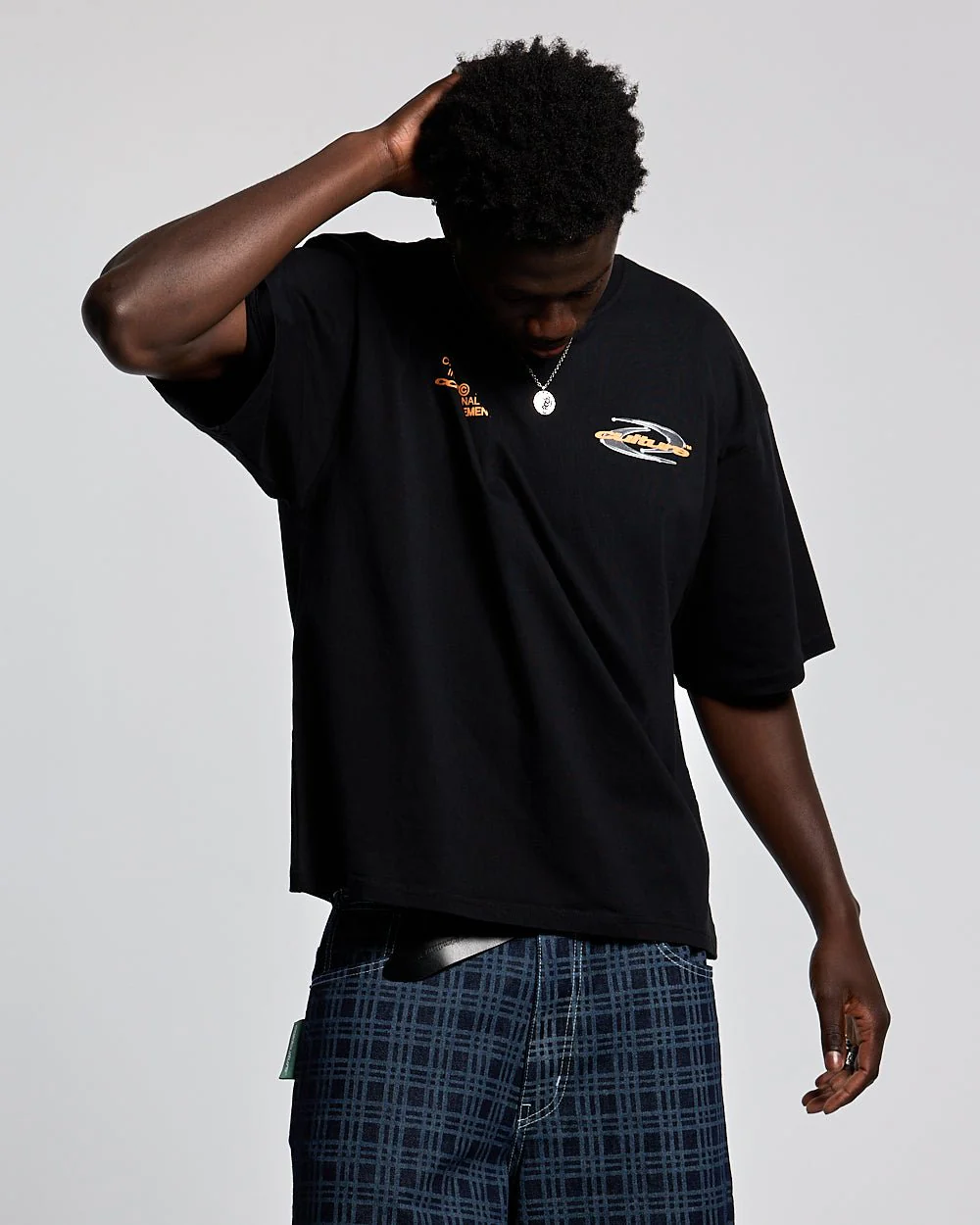 DYNAMIC TEE BLACK AND ORANGE - Image 4