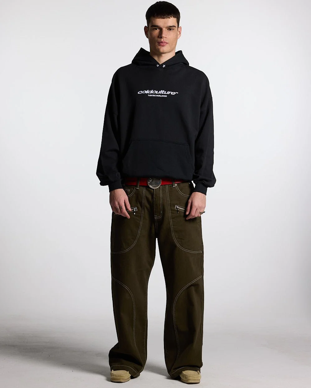 ESSENTIAL HOODIE BLACK - Image 5