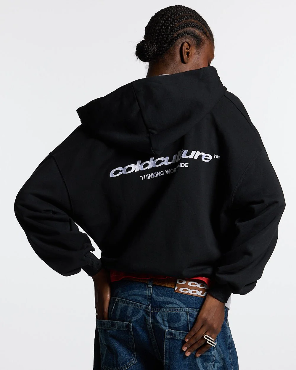 ESSENTIAL ZIP HOODIE BLACK - Image 6