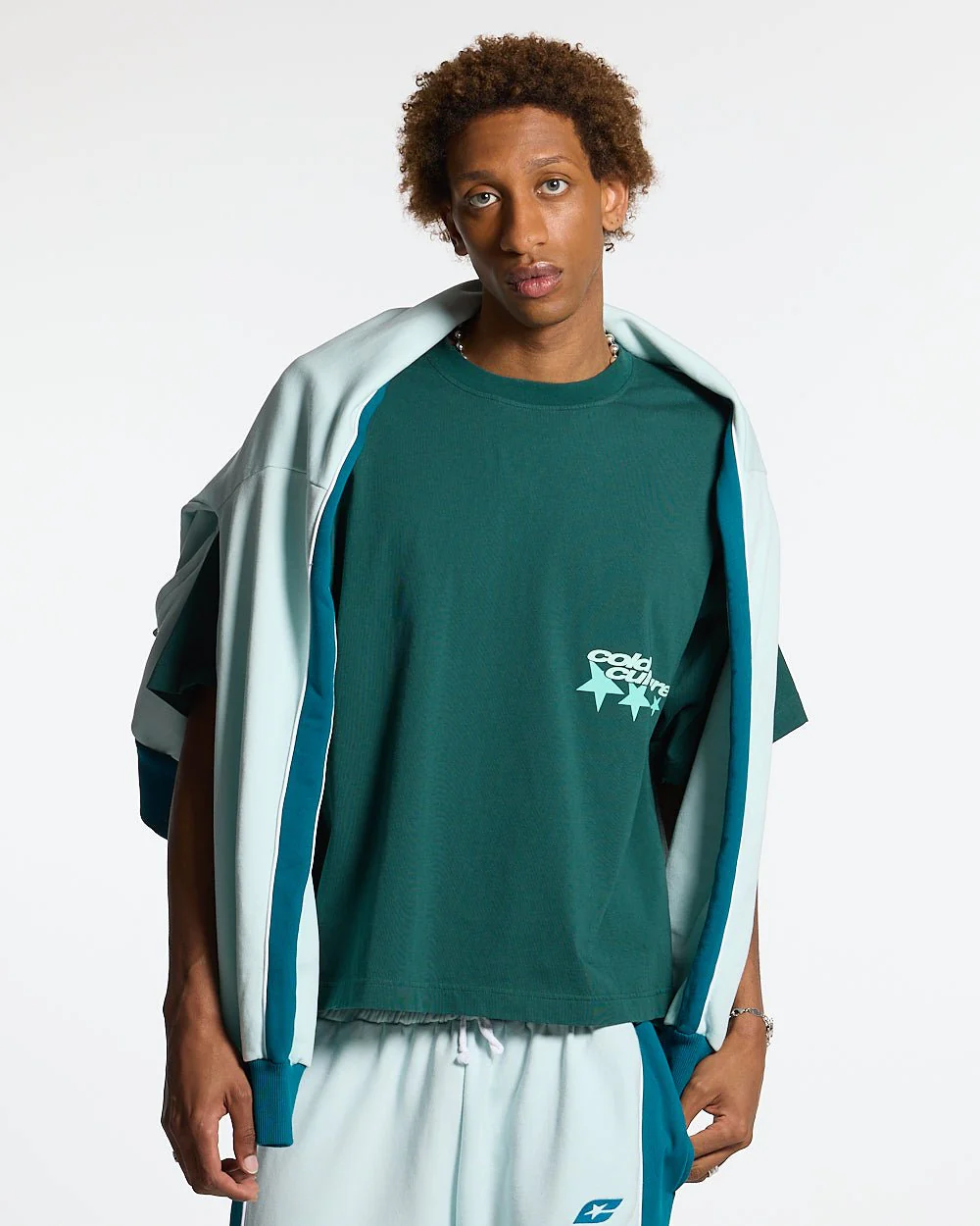 EXPLORE MORE TEE JUNE BUG GREEN - Image 4