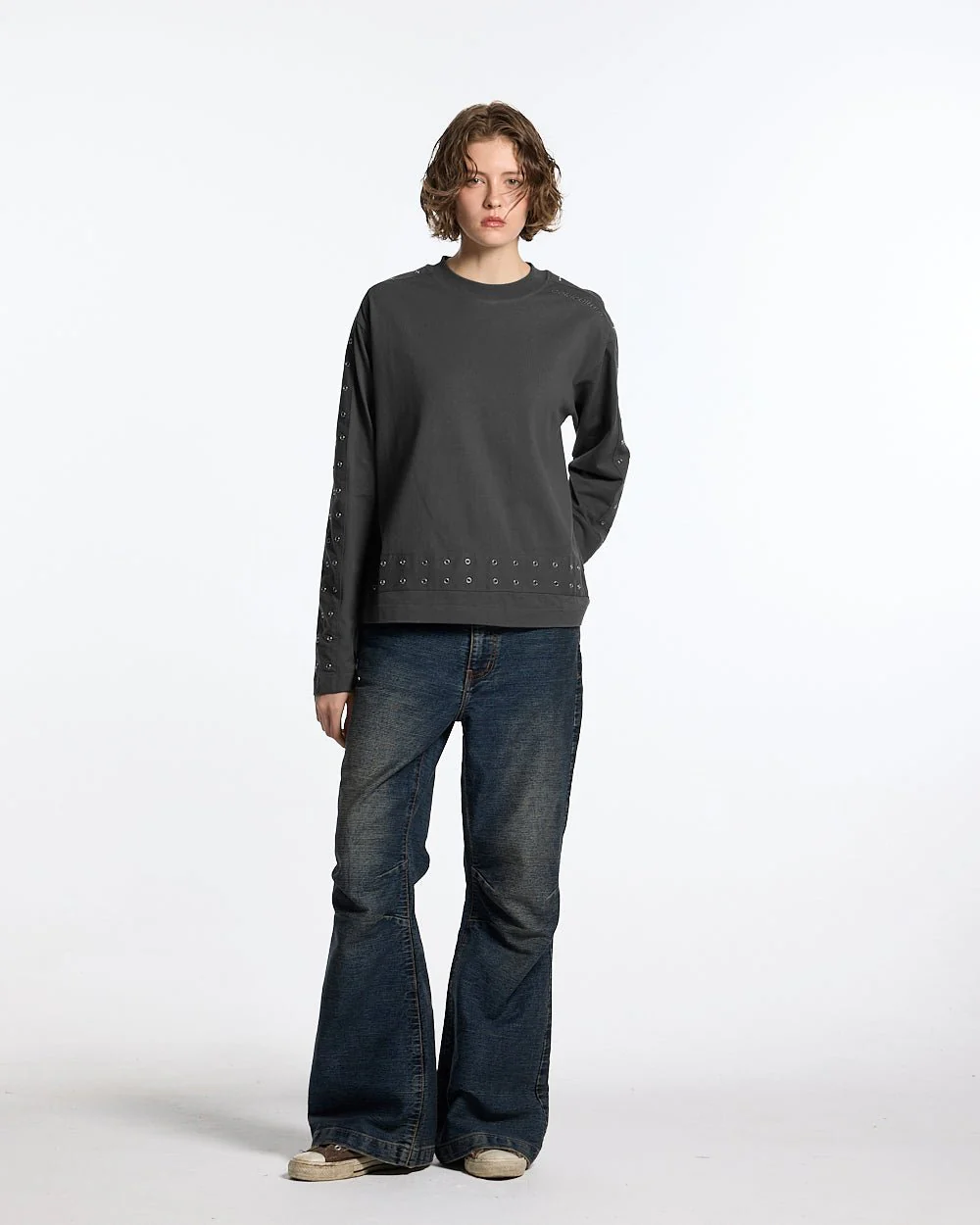 EYELET LONGSLEEVE BLACK - Image 7