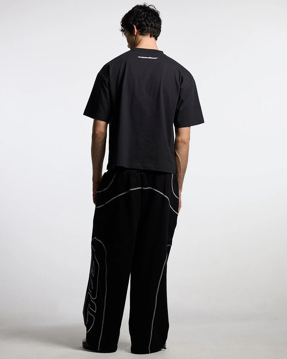 FEISTY TEE BLACK - Image 4