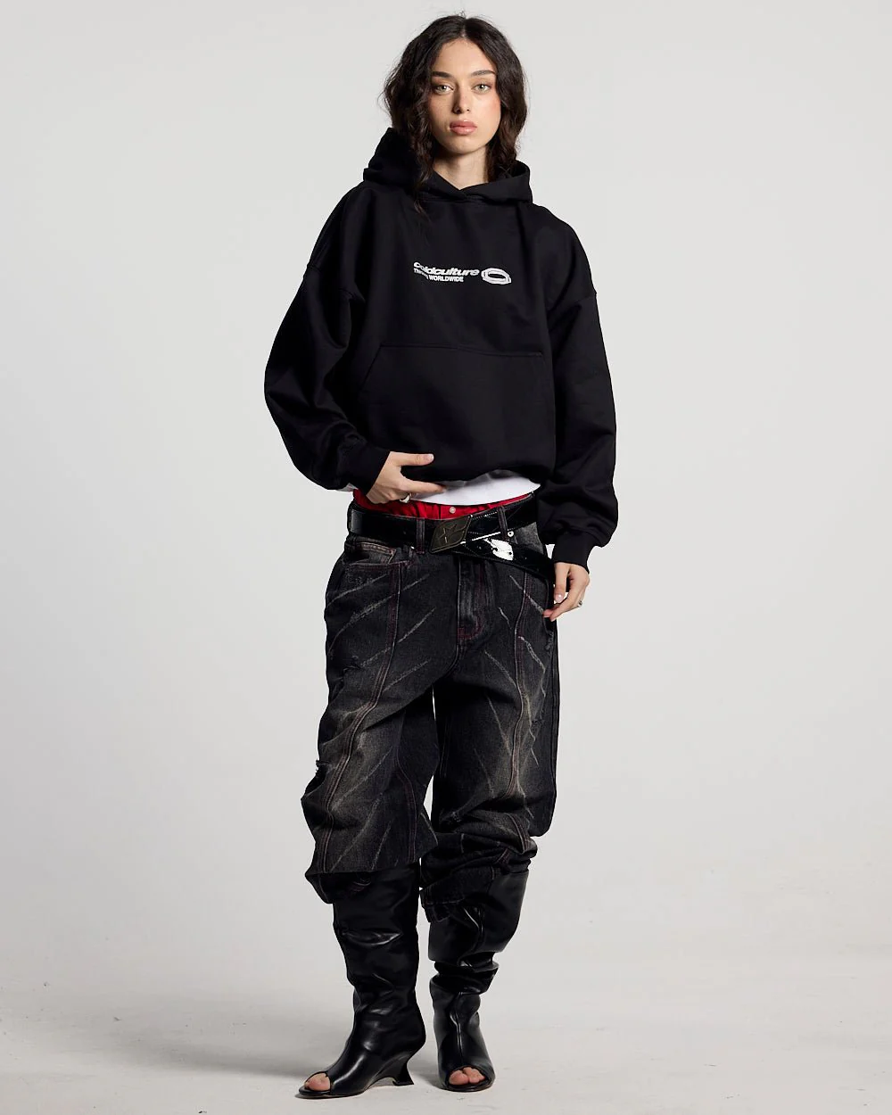 GLITTER HOODIE BLACK - Image 6