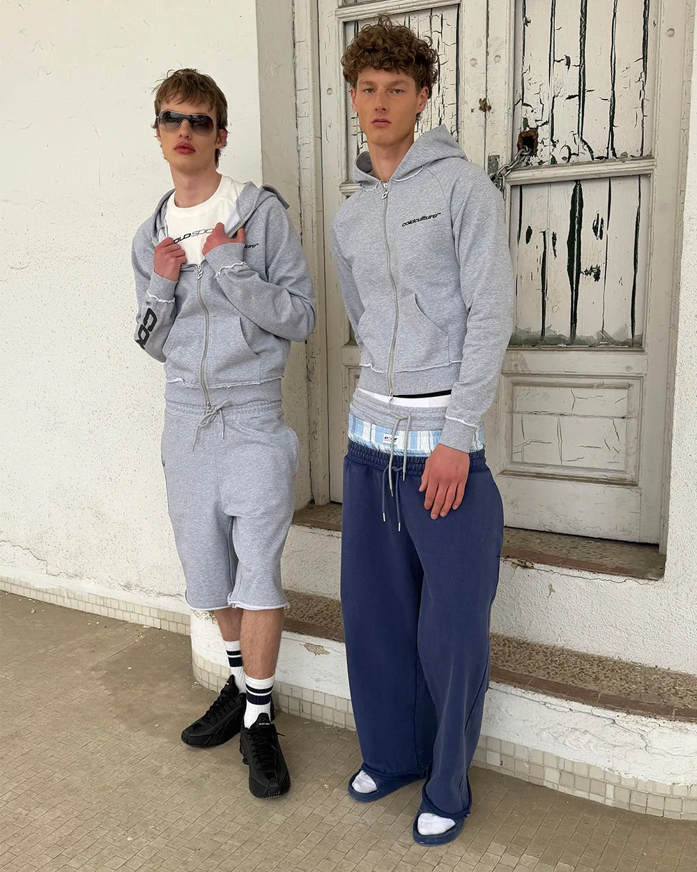 HIDE AND SEEK SWEATPANTS NAVY - Image 11