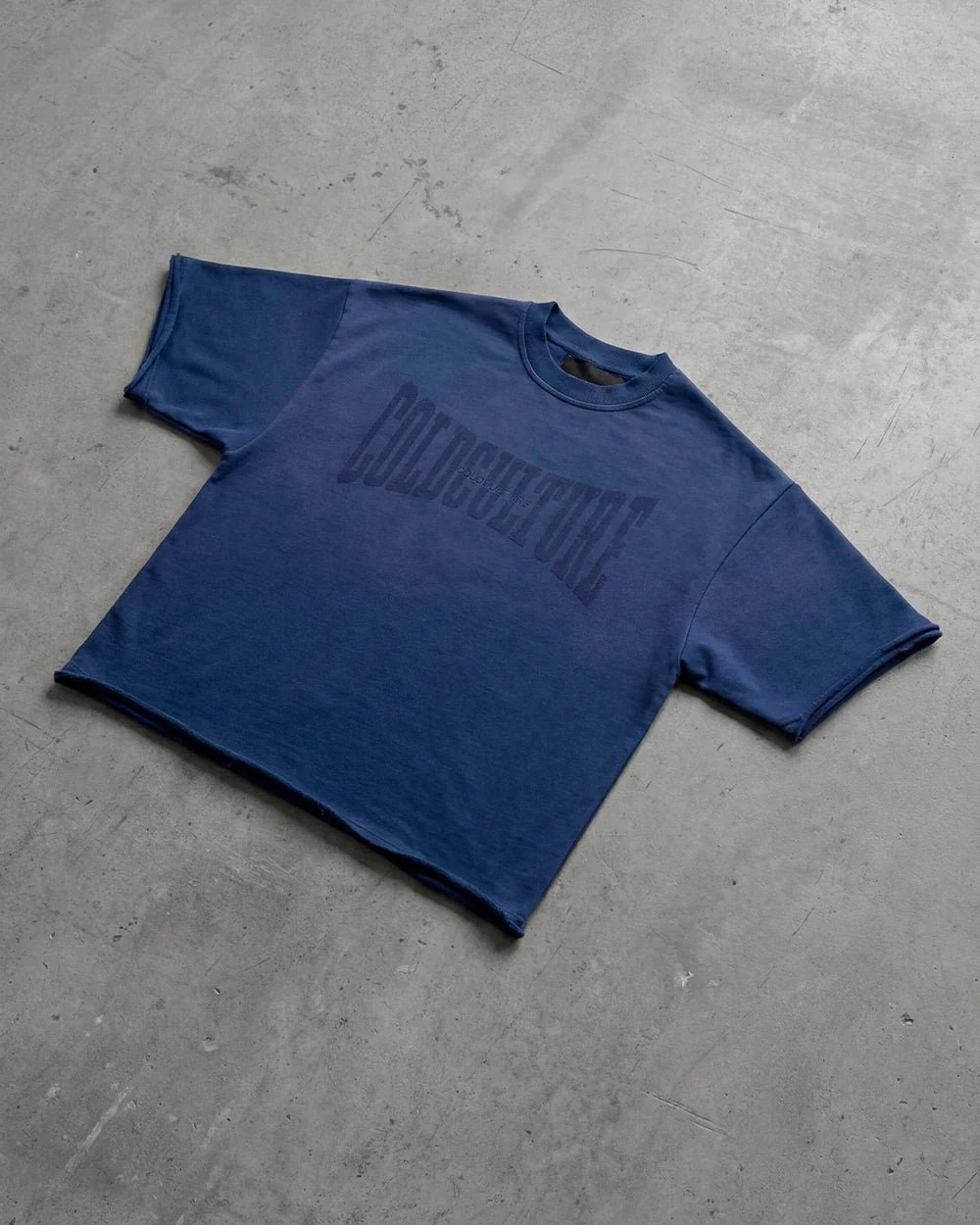 HIDE & SEEK TEE NAVY - Image 9