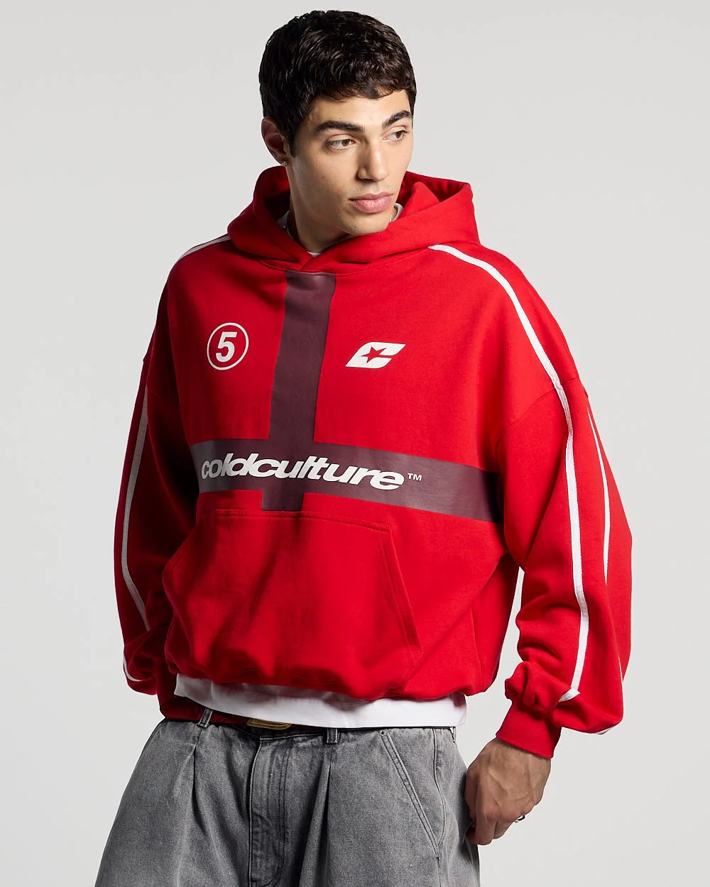 HIT THE TARGET HOODIE RED - Image 2