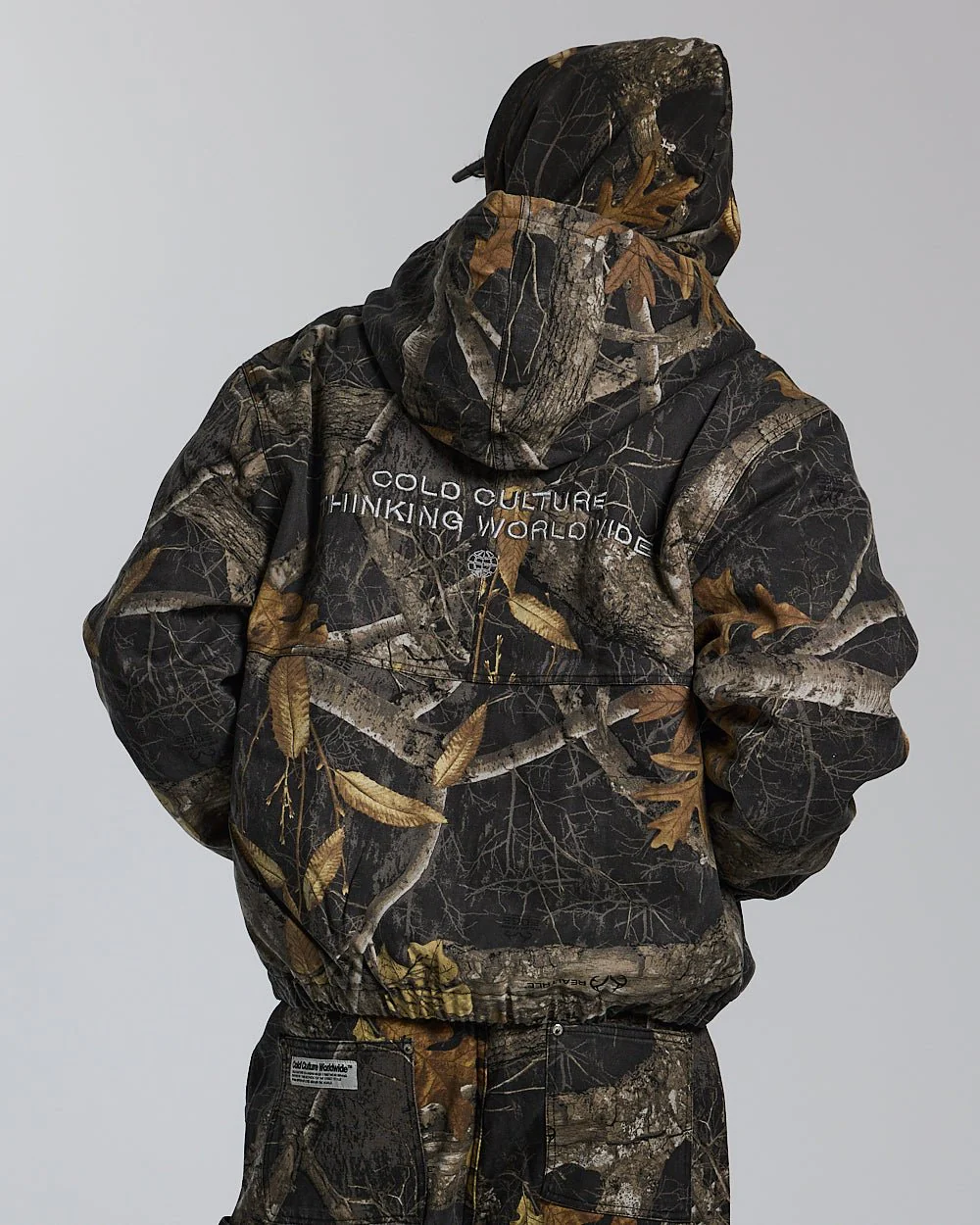 HOODED JACKET REALTREE BLACK - Image 4