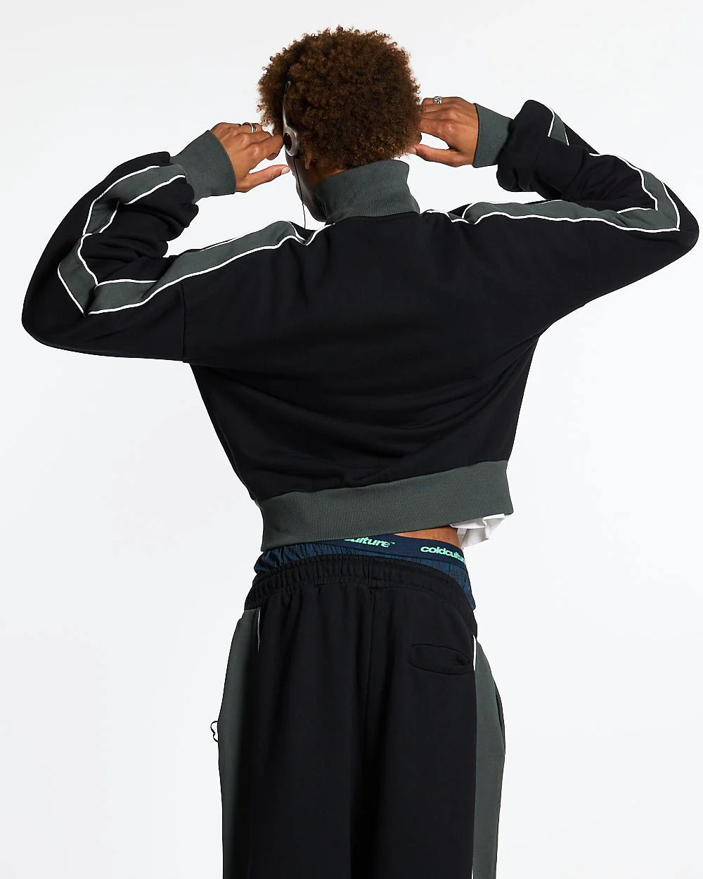 JET LAG JACKET BLACK - Image 4