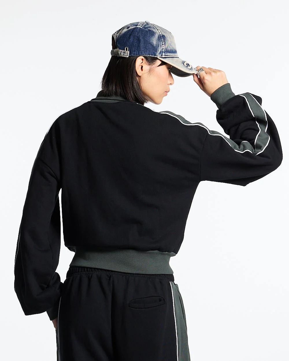 JET LAG JACKET BLACK - Image 6