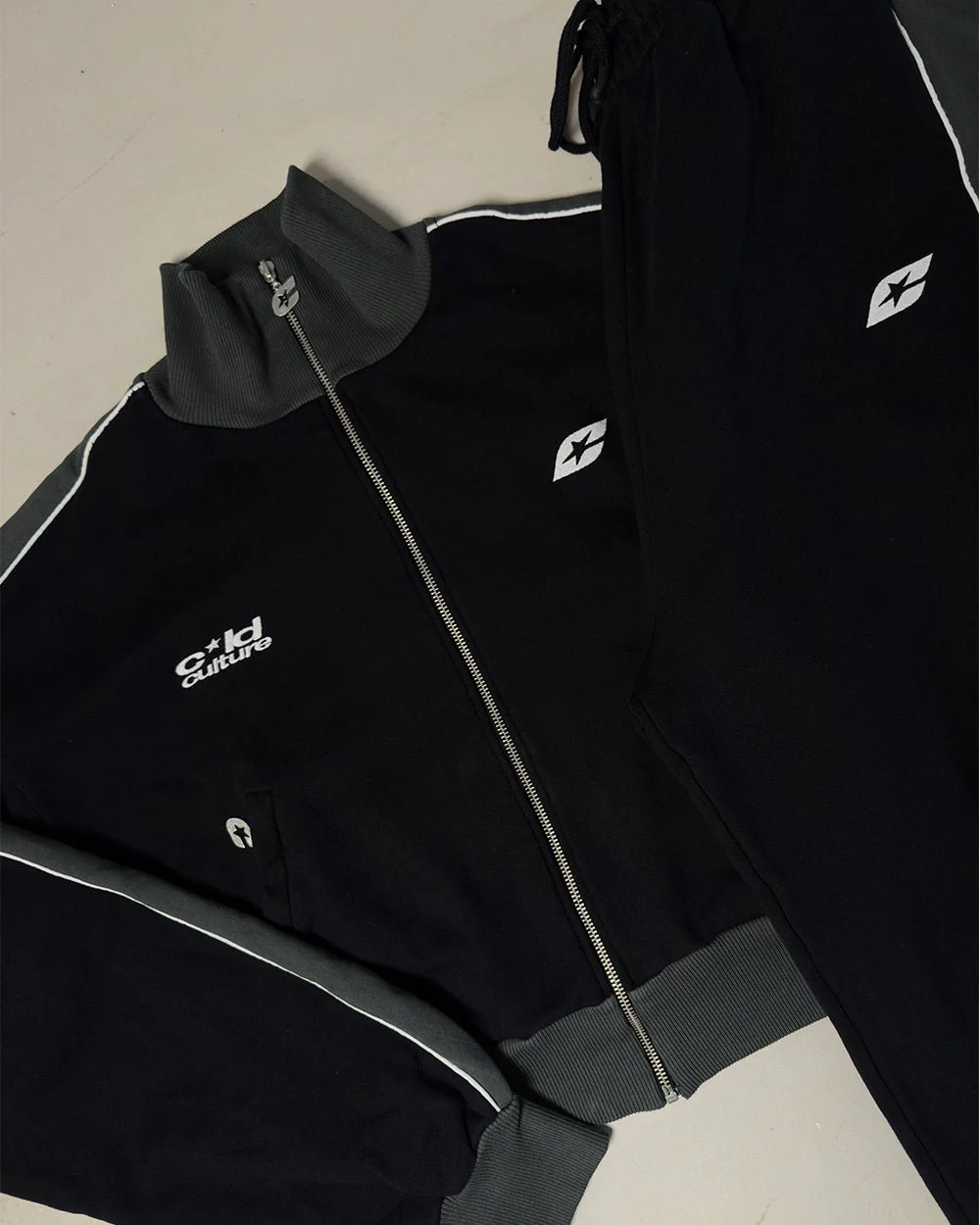 JET LAG JACKET BLACK - Image 7
