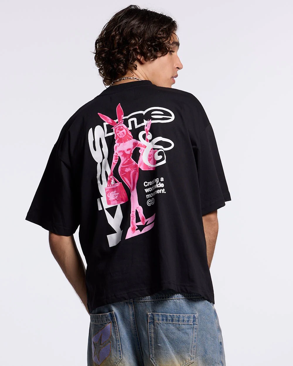 KISS THE BUNNY TEE BLACK - Image 2