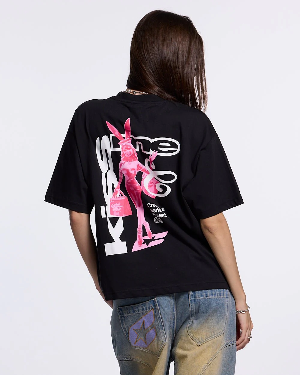 KISS THE BUNNY TEE BLACK - Image 5