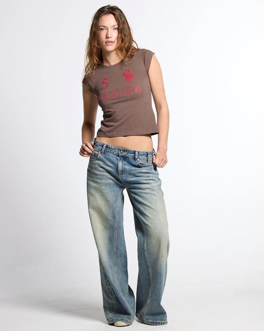 KNOTTY BABY TEE BROWN - Image 5