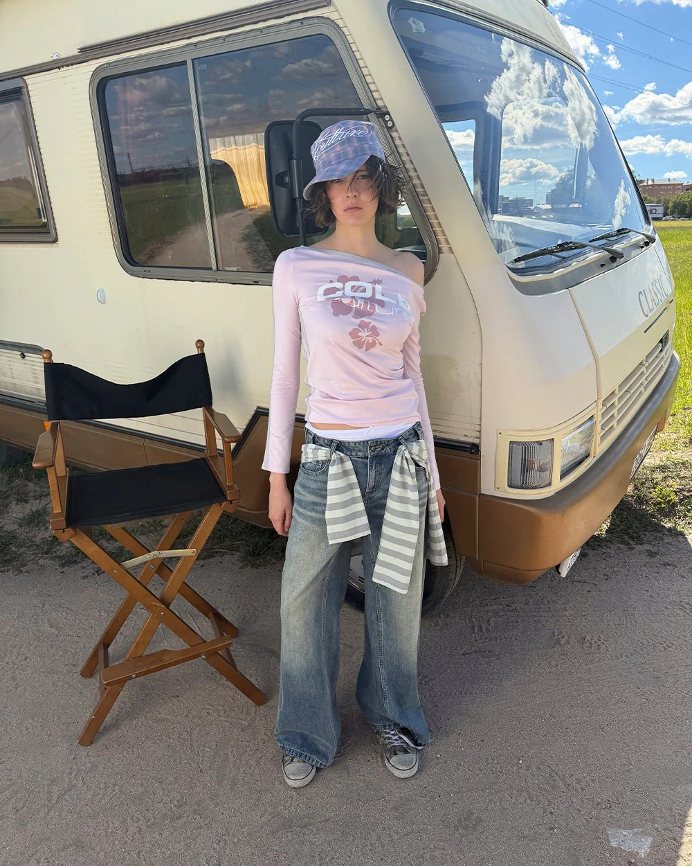 LUSH LONGSLEEVE TEE BABY PINK - Image 8