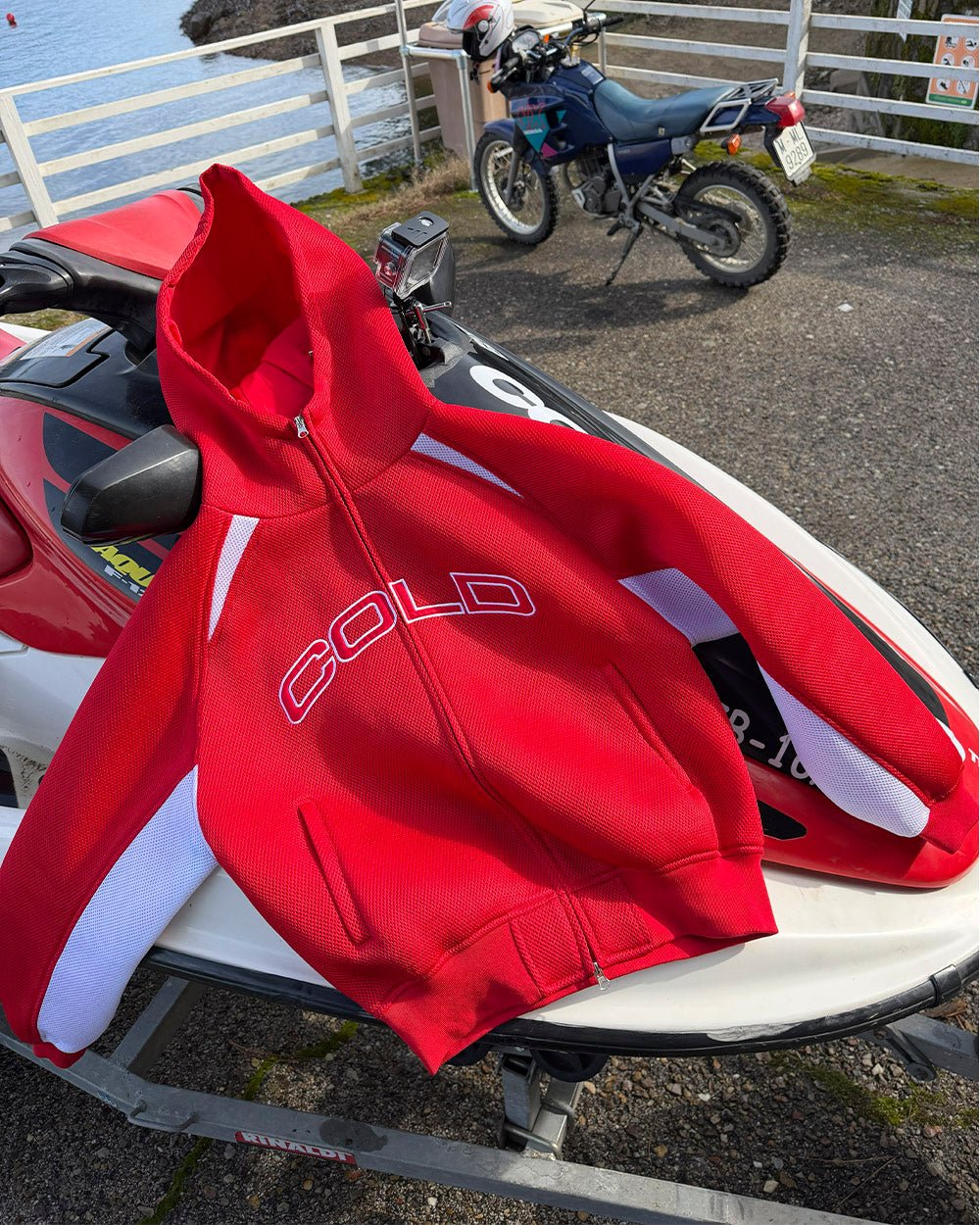 NEO ZIP JACKET WHITE & RED - Image 9