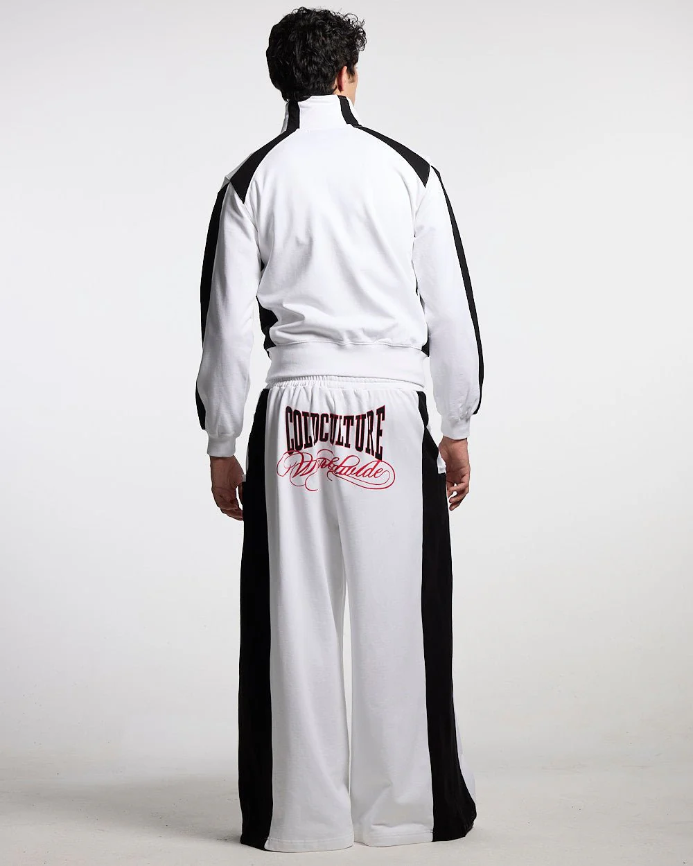 NIA SET SWEATPANTS WHITE & BLACK - Image 8