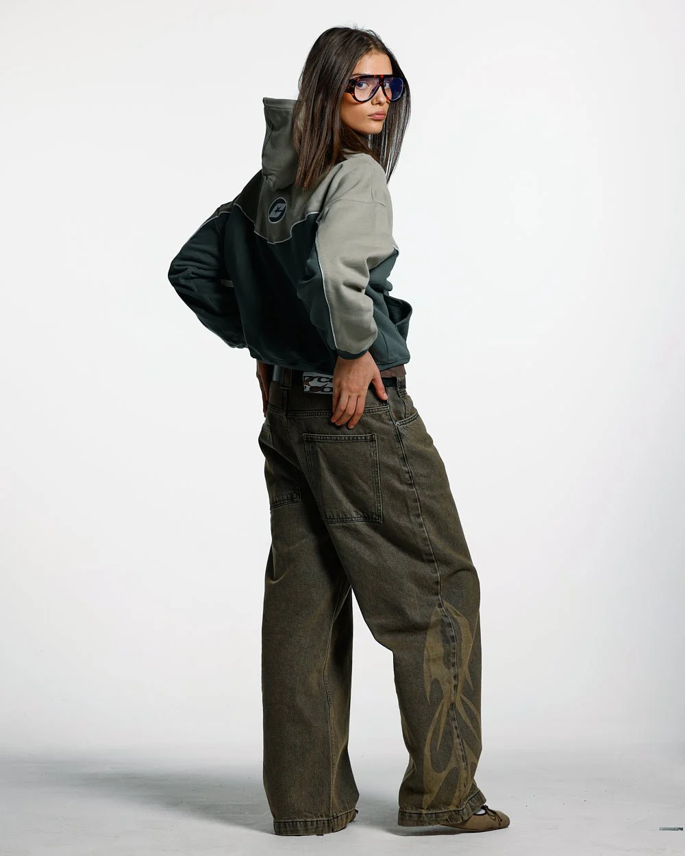 NO RISK ZIP HOODIE GREY SCALE - Image 6