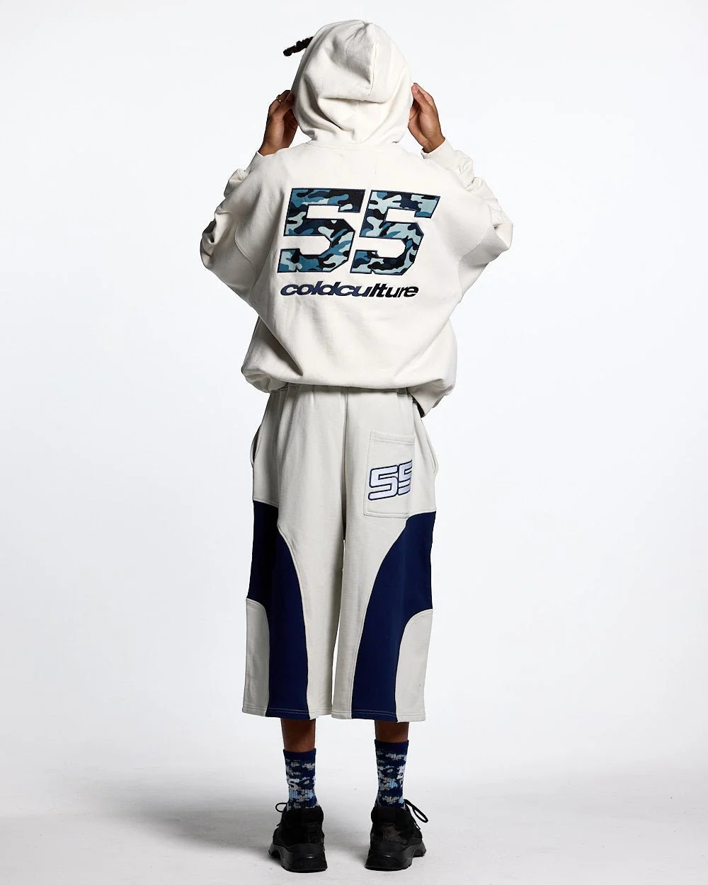 NOVA BEAR HOODIE GREYISH WHITE - Image 6