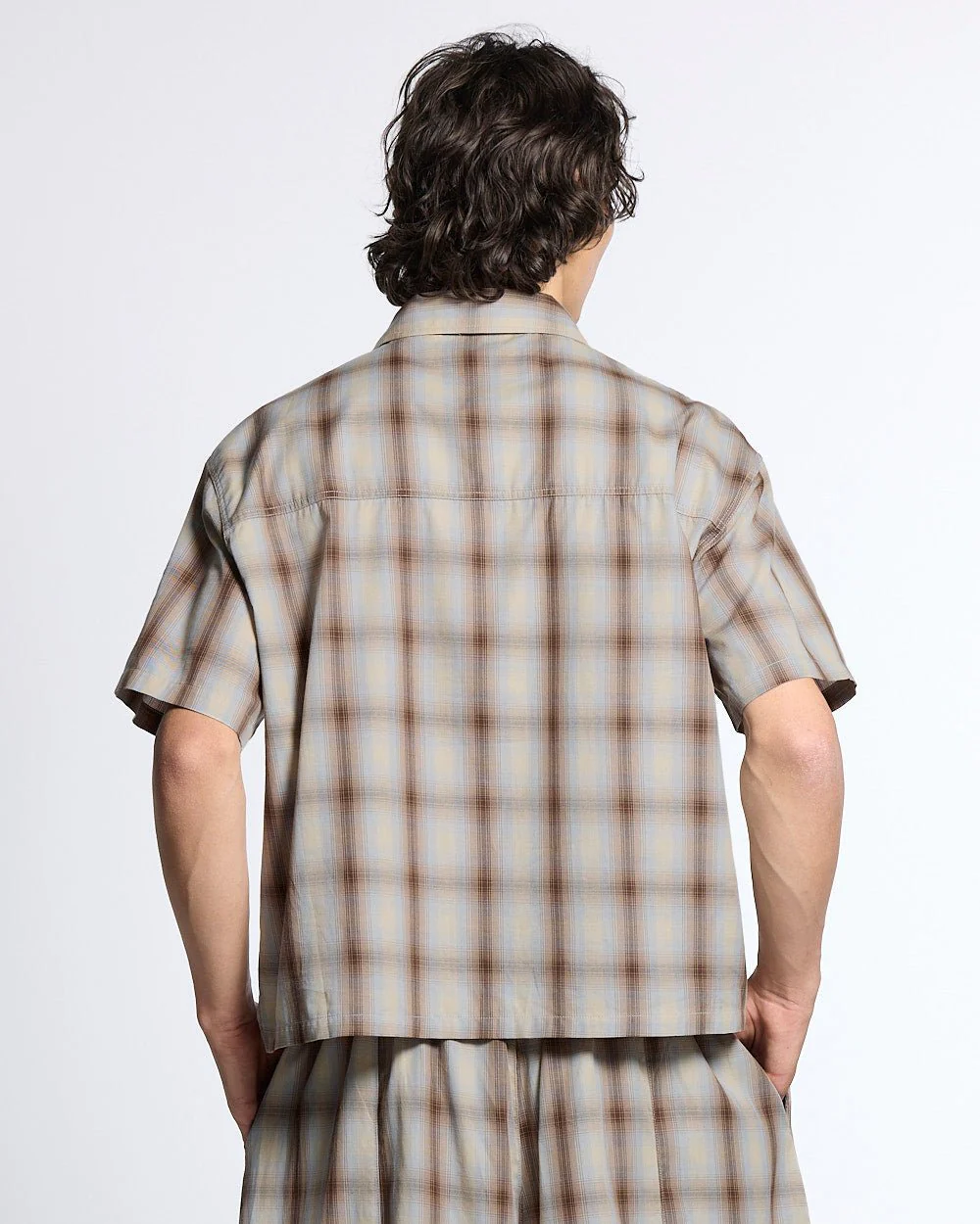 OFFICE SCRIPT SHIRT BEIGE - Image 4