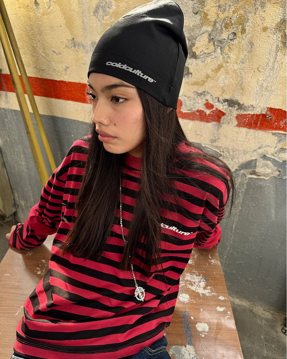 PARDON ME LONGSLEEVE BLACK & RED - Image 7