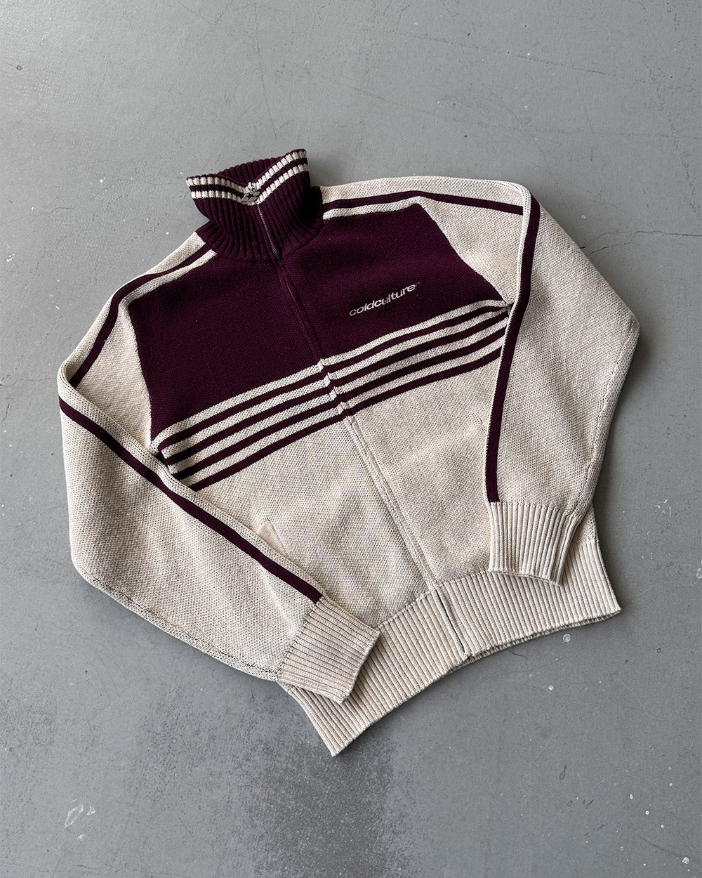 POWERLINE ZIP KNIT BEIGE & BURGUNDY - Image 10